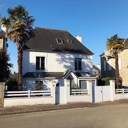 Le Huic Maison De Marin Lambrissee * Bénodet